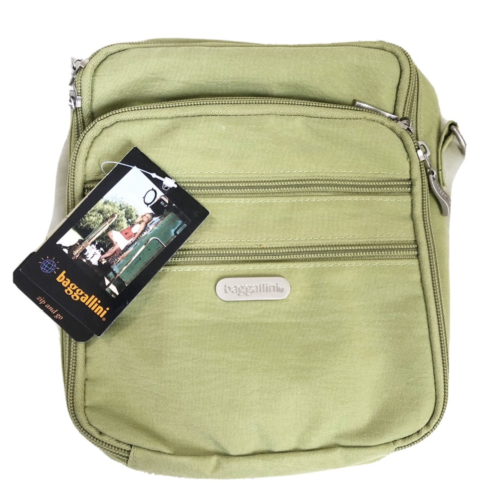 Baggallini Zip and Go Fast Getaway Bag Crossbody